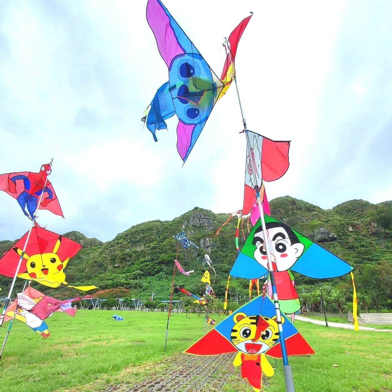 八斗子で売っている凧